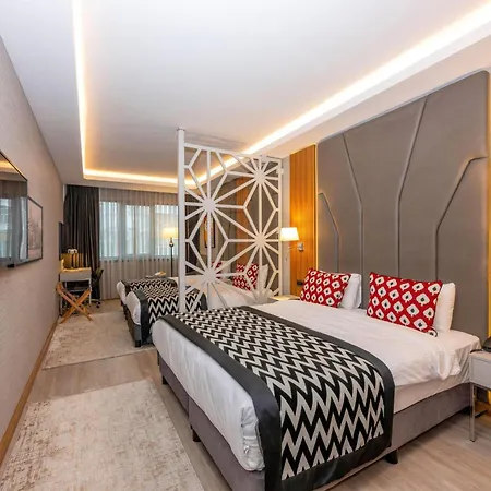 Ramada Encore By Wyndham Istanbul Sisli Exterior photo