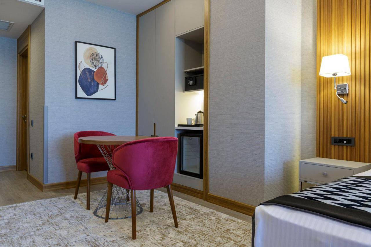 Ramada Encore By Wyndham Sisli Отель 4*
