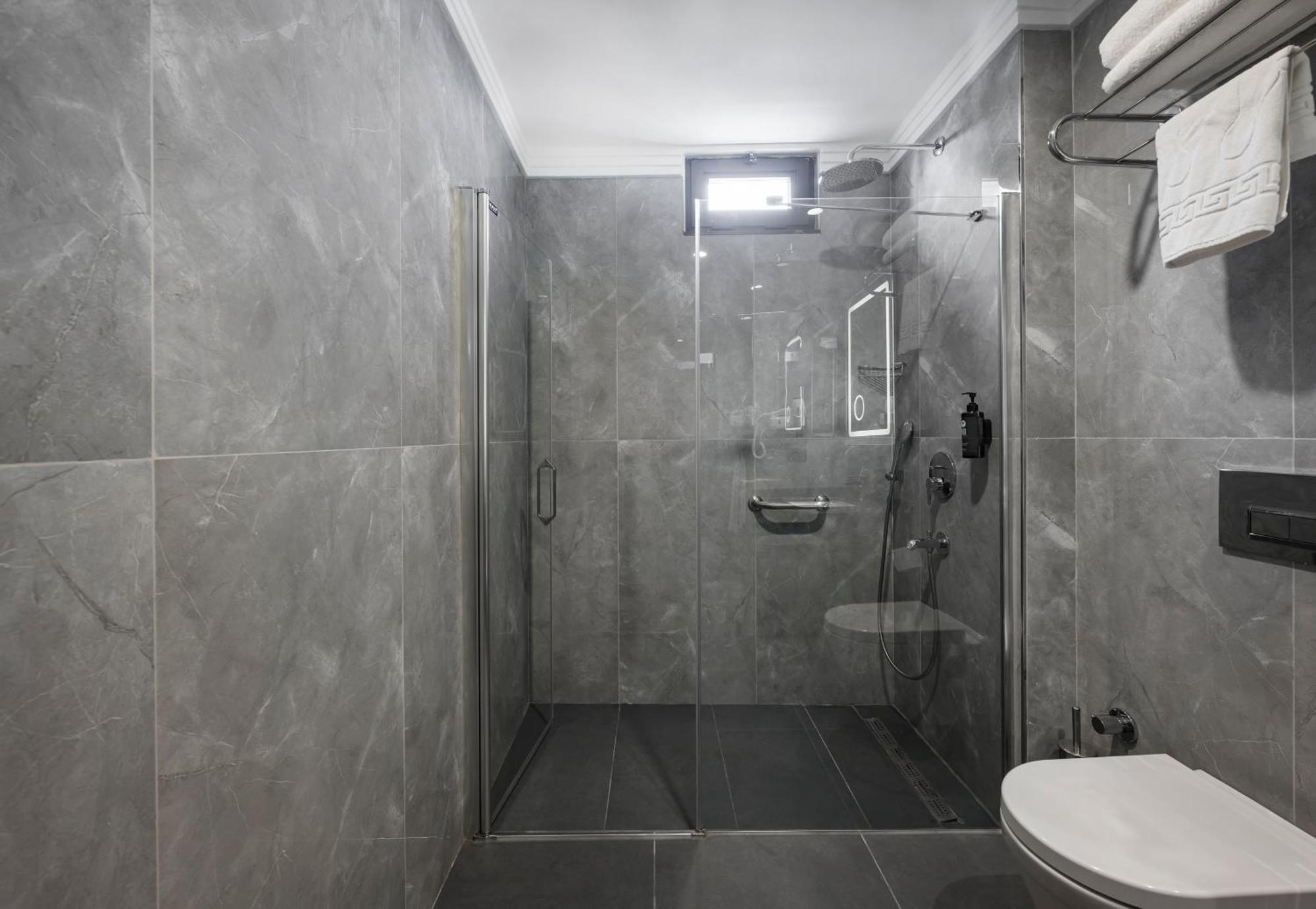 Hotel Ramada Encore By Wyndham Sisli Istanbul
