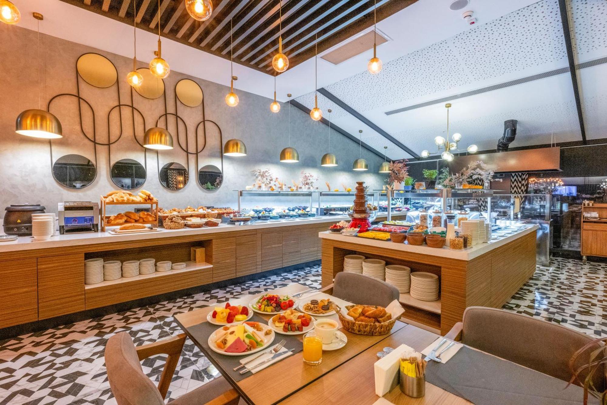 Ramada Encore By Wyndham Sisli Отель Стамбул