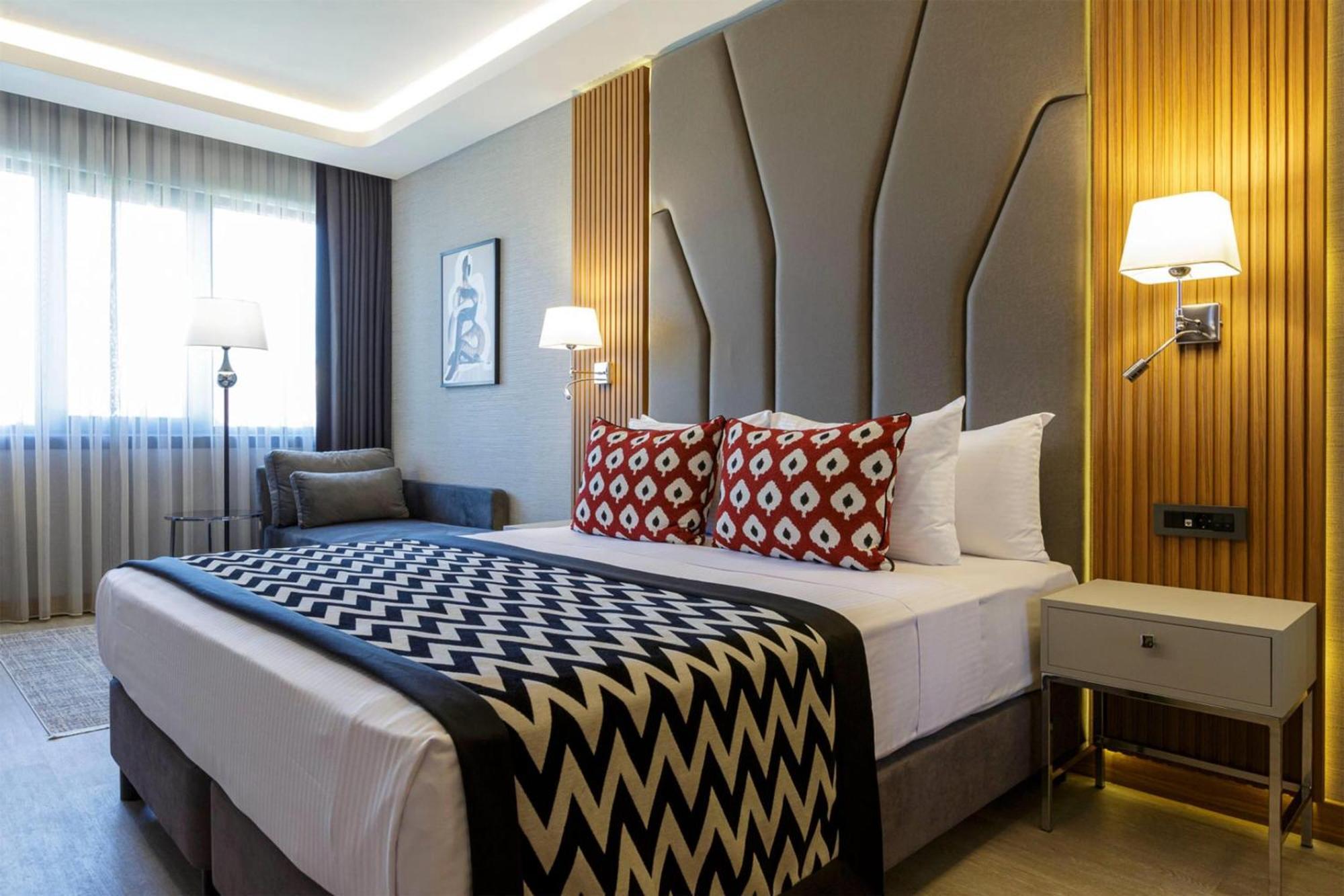 Ramada Encore By Wyndham Sisli