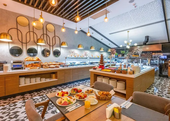 Ramada Encore By Wyndham Istanbul Sisli