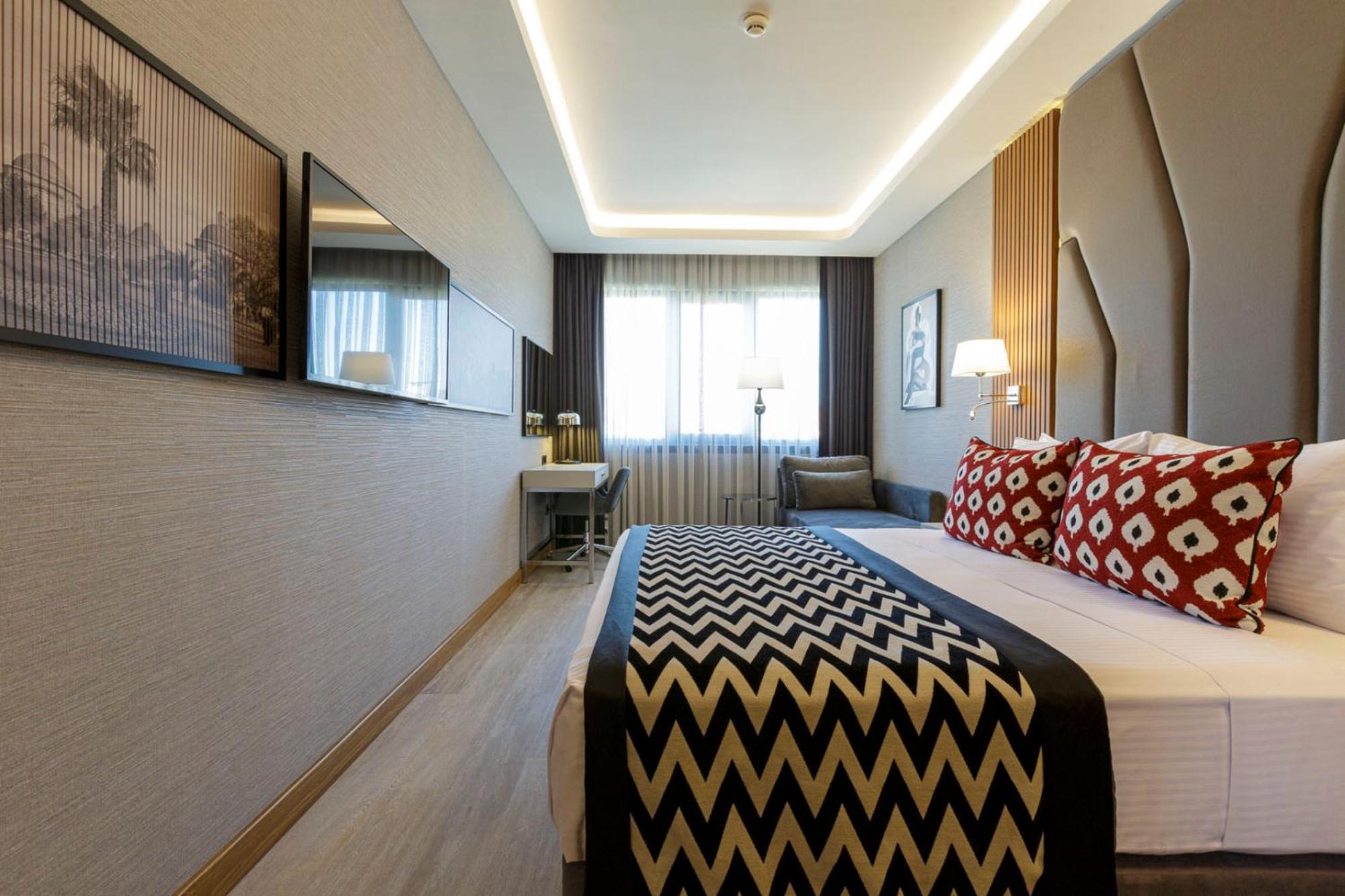 Ramada Encore By Wyndham Sisli Hotel